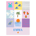 Affiche décorative pour une chambre d’enfant, inspirée de l’été et de l’océan. L’illustration présente une scène douce et lumineuse aux couleurs apaisantes, avec des éléments marins évoquant la plage.