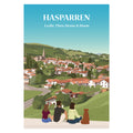 une famille assise sur un banc face à Hasparren